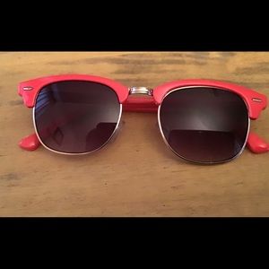 3 Pairs of designer sunglasses for one price